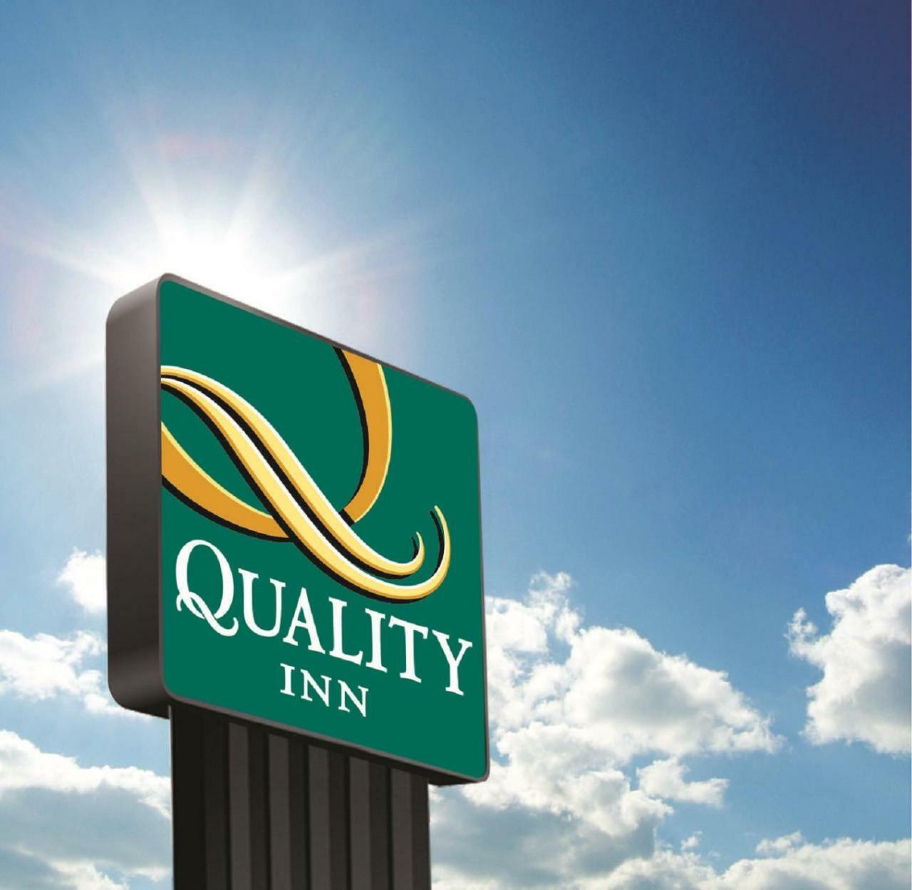 Quality Inn Queens New York Exterior photo
